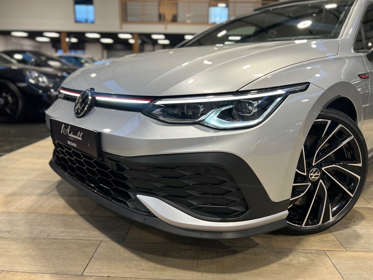 Volkswagen Golf 8 VIII 2.0 TSI 300 GTI CLUBSPORT DSG7 /TOIT PANO/JA19/CARPLAY/