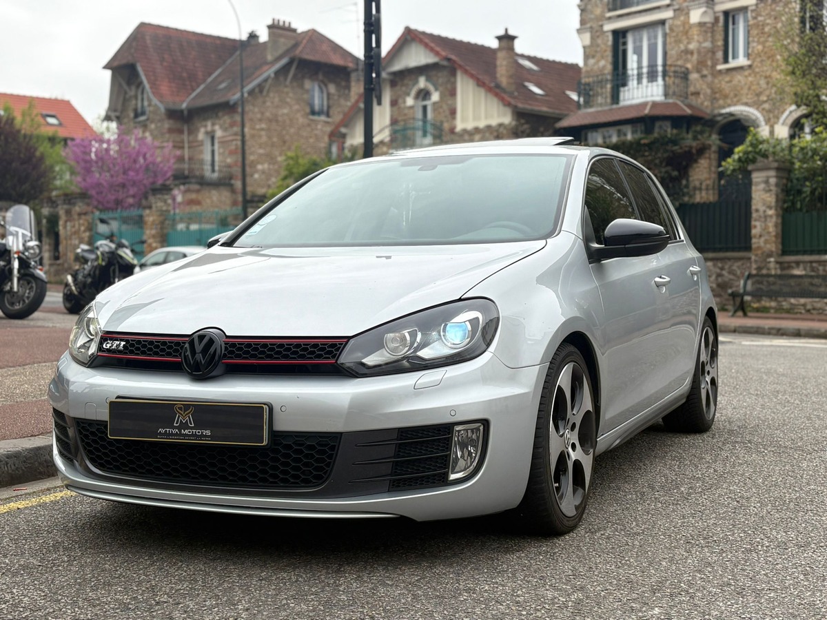 Volkswagen Golf GTI 6 phase 1 - 210 cv - DSG 7