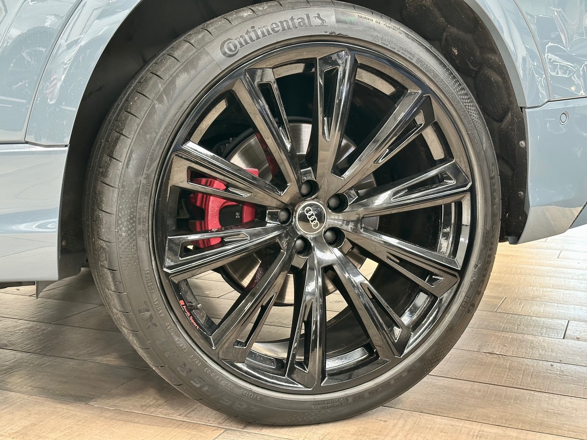 Audi Q8 60 TFSIE 462 Compétition Tiptronic 8 Quattro 1ère Main FR Full Options
