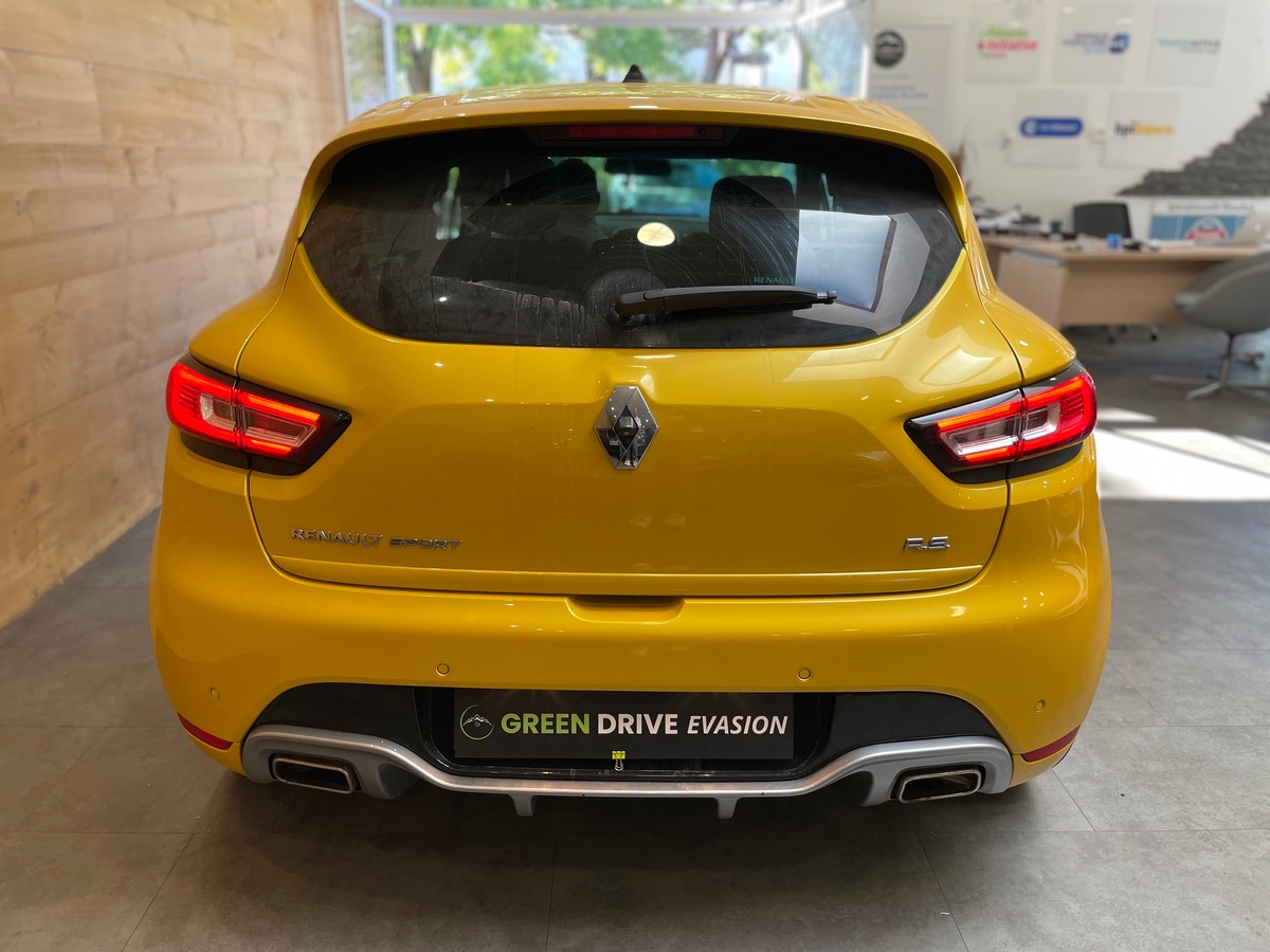 RENAULT Clio IV 200ch RS CUP EDC