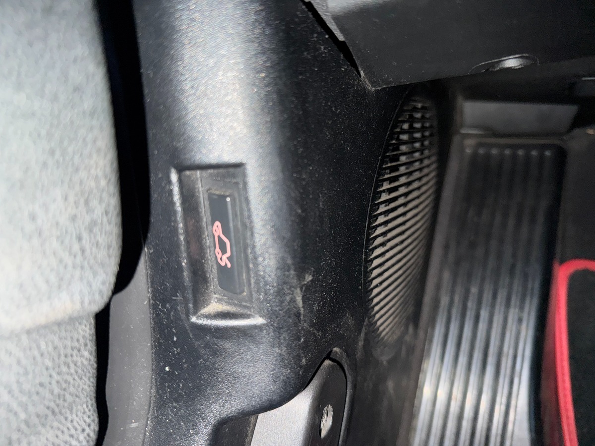 Bmw Z4 3.0si 265 ch | GPS | Volant et pommeau de vitesse M | Jantes 18'' | Climatisation | Cuir