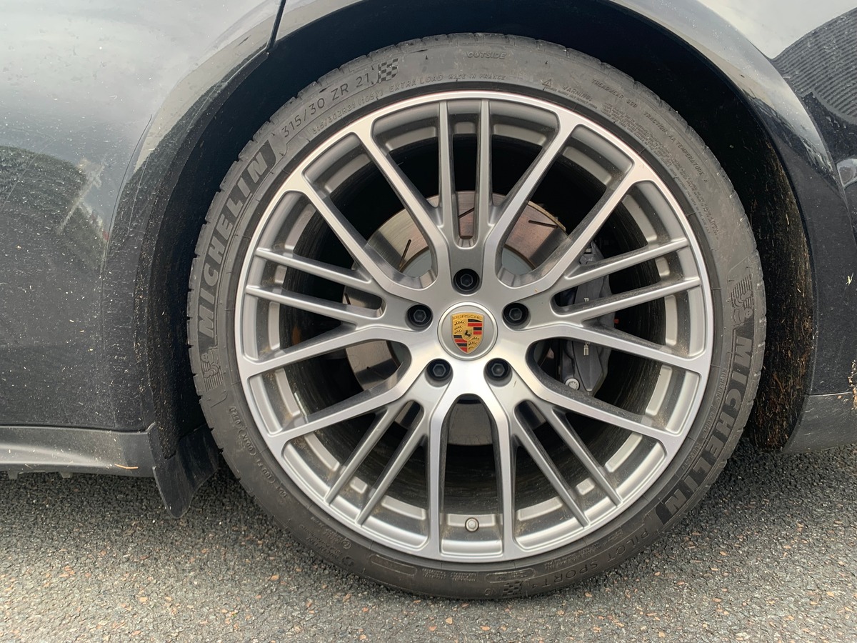 Porsche Panamera 465 ch | Platinium Edition | 4 E- Hybrid | TVA Récupérable | Jantes Sport Exclusive