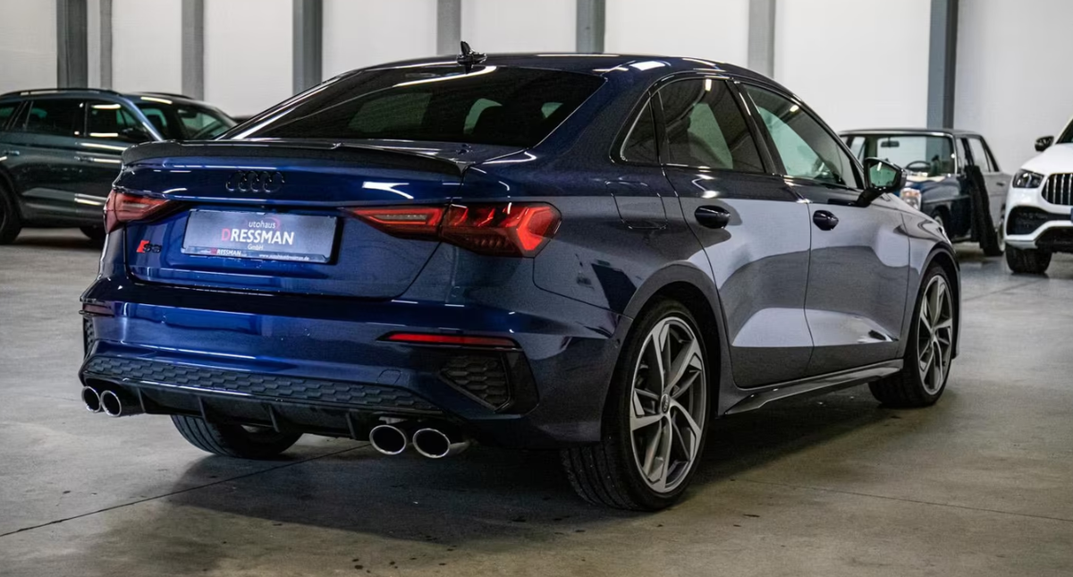 Audi S3 Berline IV 2.0 TFSI 310ch quattro S tronic 7 Bang&Olufsen Toit ouvrant Feux matrix