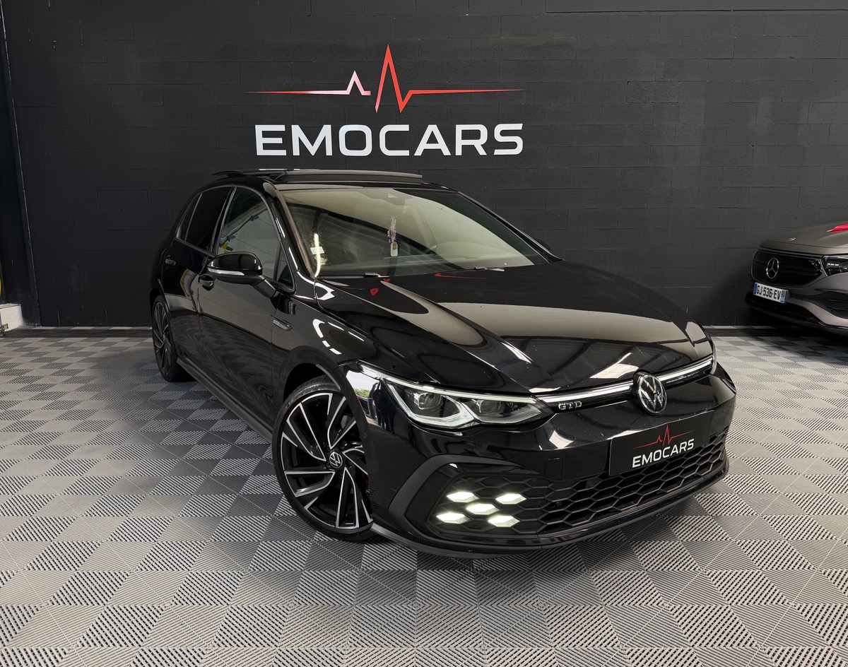 Volkswagen Golf VIII GTD 2.0 tdi 200cv