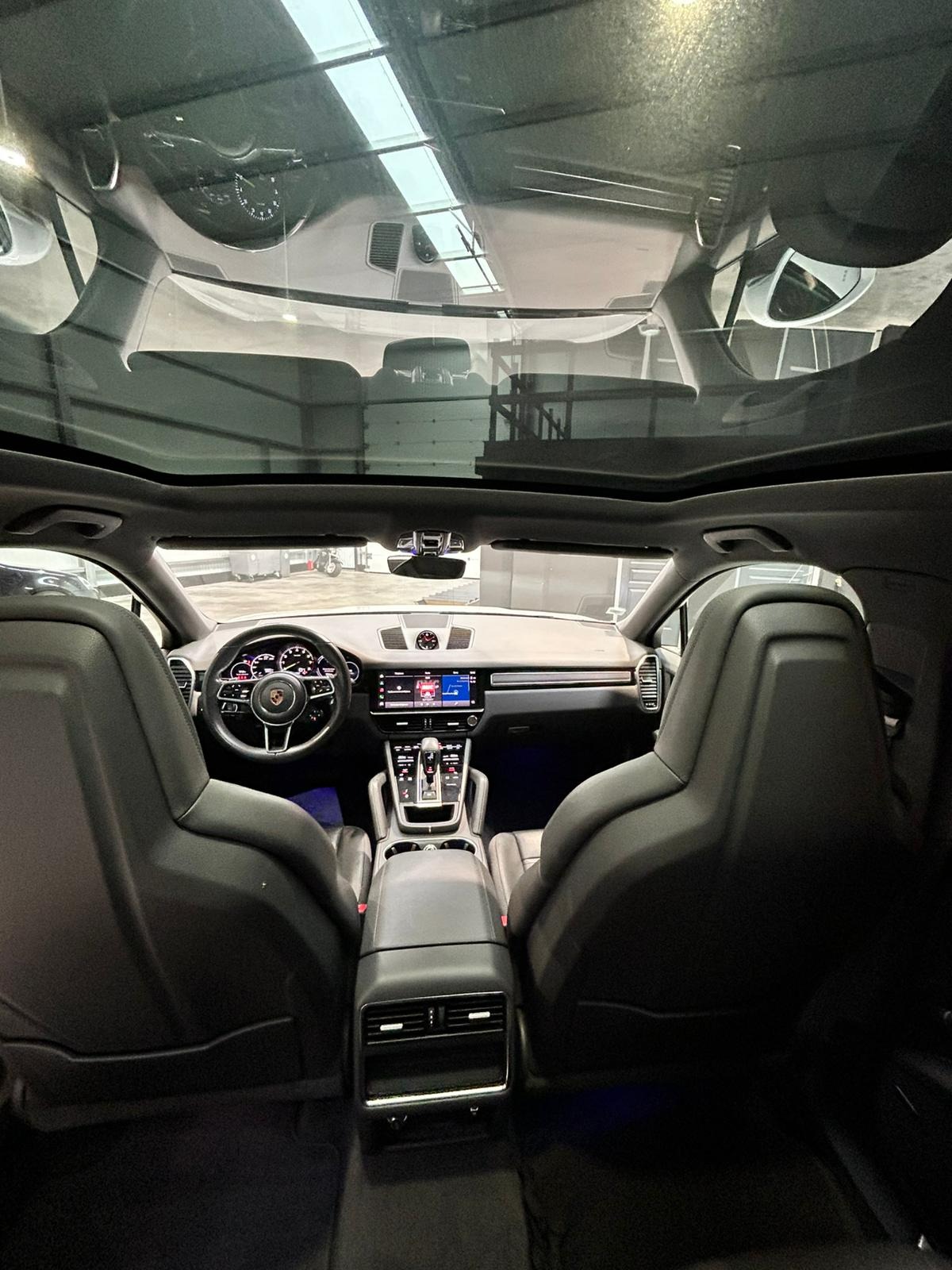 Porsche Cayenne E-Hybrid Coupé Platinum Edition 462 Chevaux