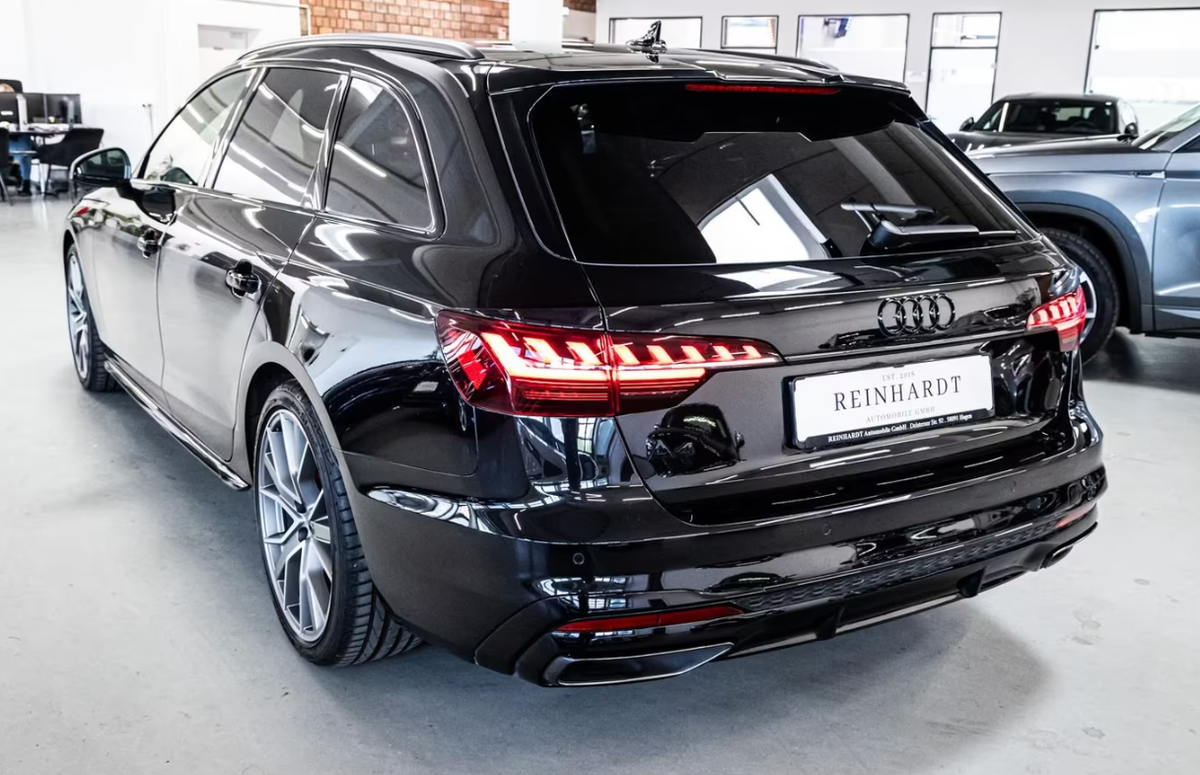 Audi A4 Avant V 40 TFSI 204ch Competition S tronic 7