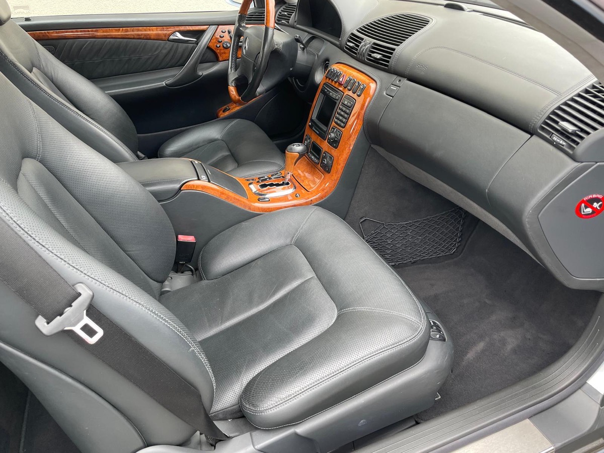 Mercedes-Benz Classe CL 600 V12 (367 ch)