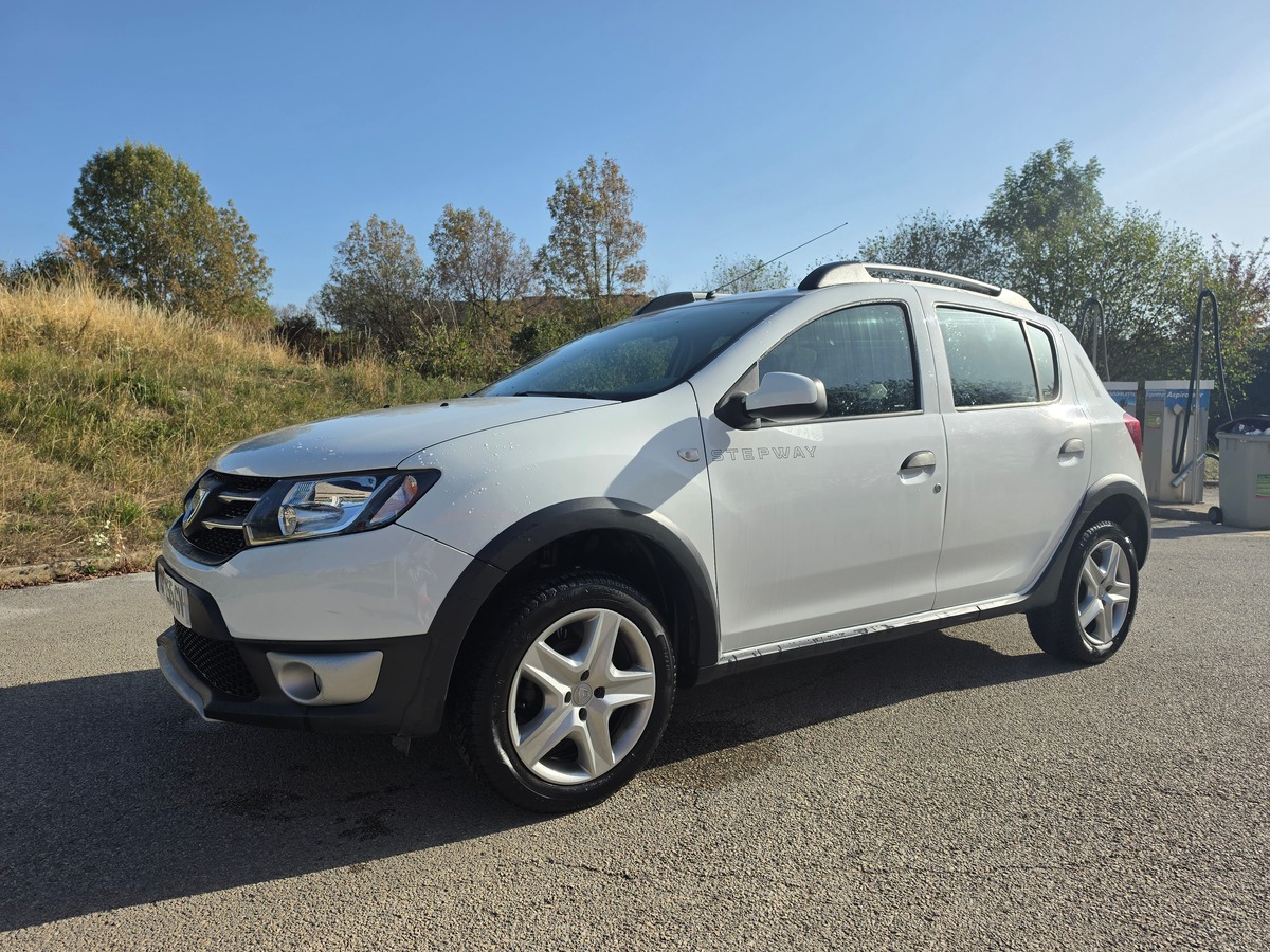 Dacia Sandero Stepway 0.9 TCE PRESTIGE - Garantie 12 Mois -