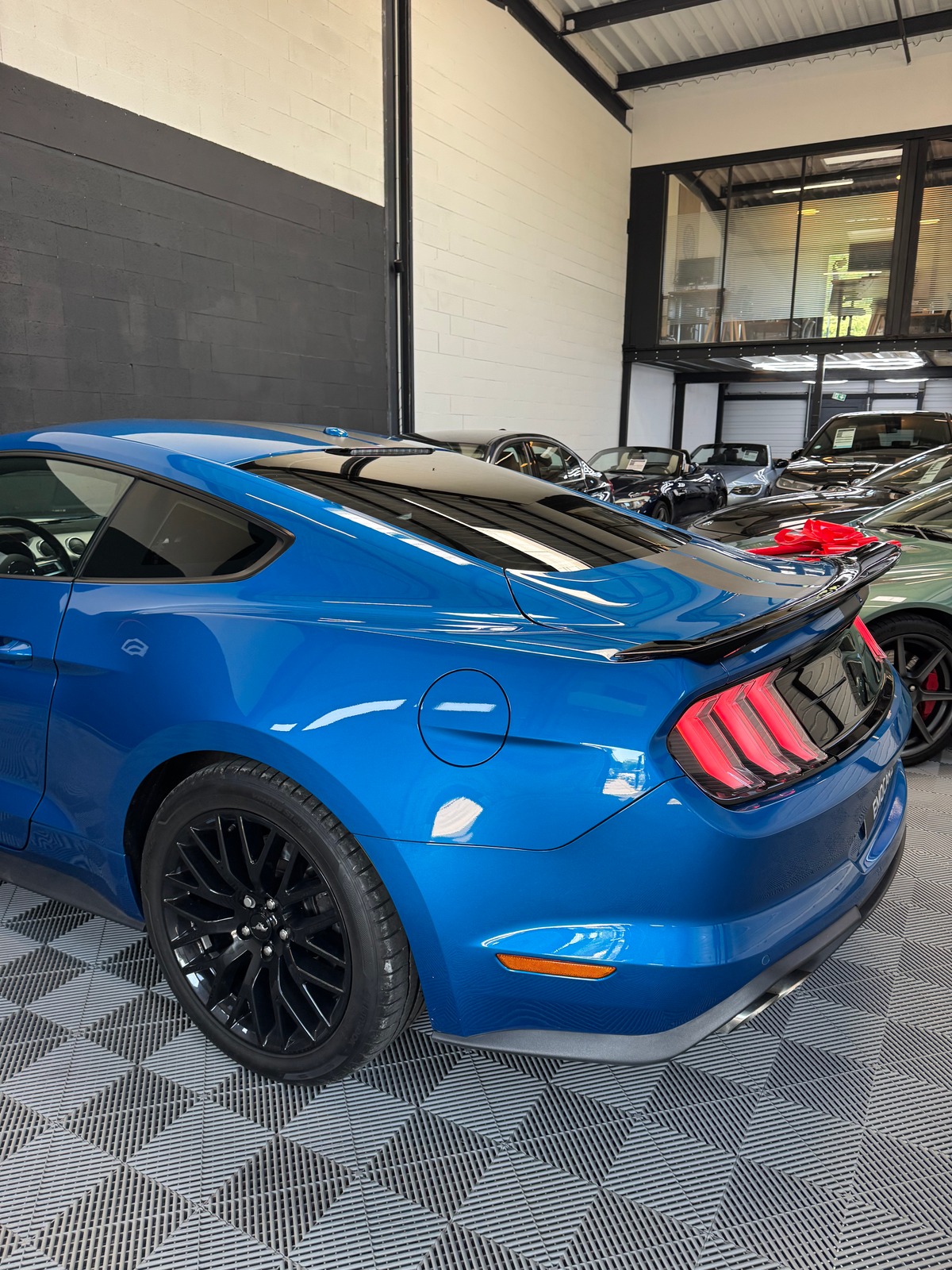 Ford Mustang Coupé GT Premium Fastback 5.0 V8 450 ch BVM6