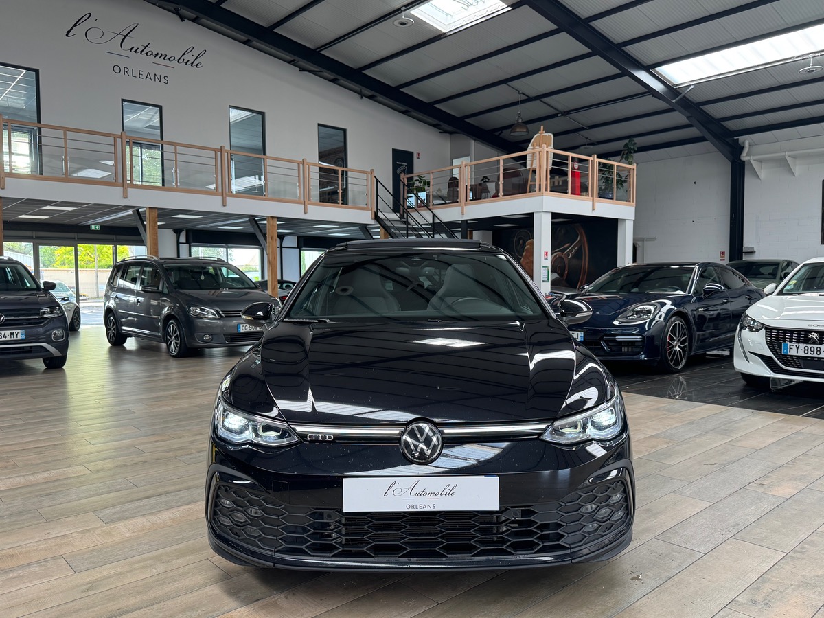 Volkswagen GOLF 8 GTD 2.0 TDI SCR 200CV DSG7 TO/CARPLAY/ATTELAGE FR