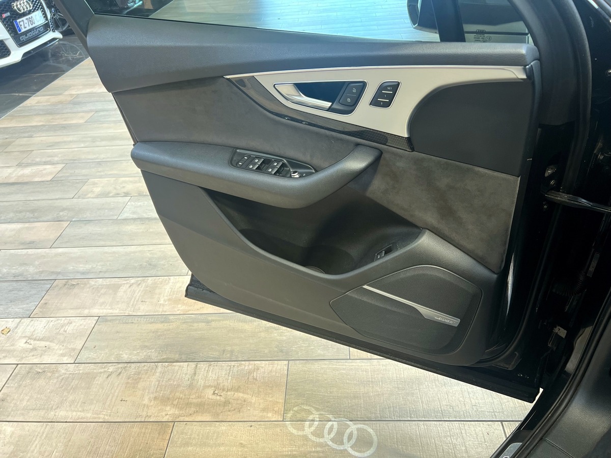 Audi SQ7 II QUATTRO 7 places 4.0 V8 TDI 435 TIPTRONIC8
