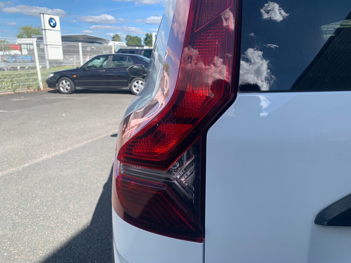 Dacia Jogger 140 | EXPRESSION | Hybride | Radar | Attelage | Bluetooth | Climatisation | Régulateur