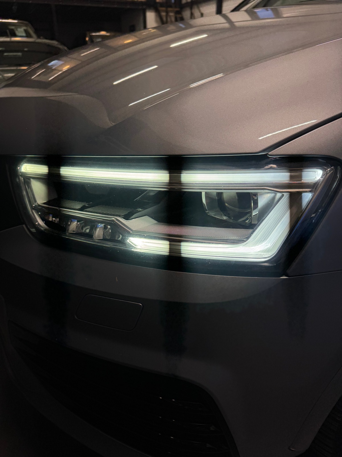 Audi Q3 2.0 TDI 120 MIDNIGHT SERIES SUIVI FULL AUDI