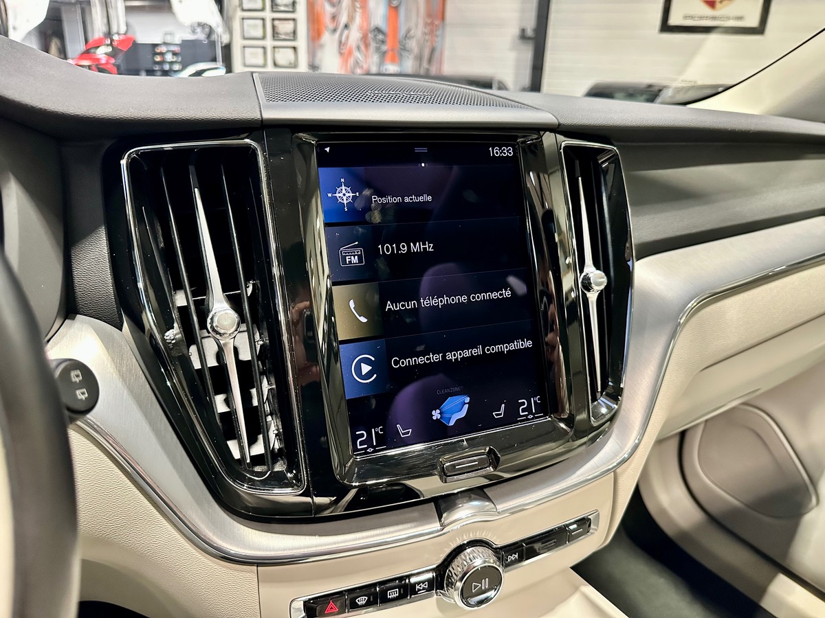 Volvo XC60 II (2) T6 Recharge AWD 253 + 87 Inscription Geartronic 8 340 Options+++ j