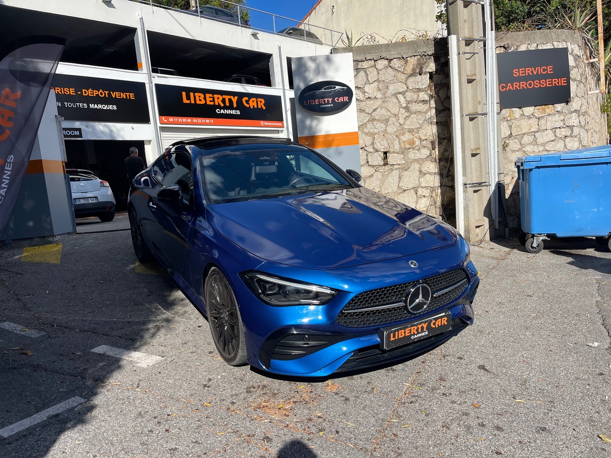 Mercedes Benz CLE 220 D 197 CV / AMG LINE / Toit ouvrant / Jantes noires / VF / Caméra 360°