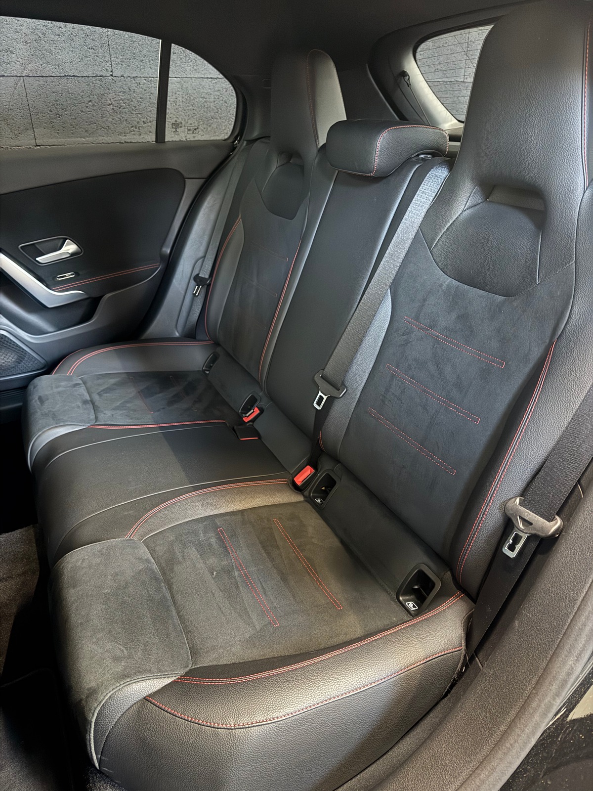 Mercedes Benz Classe A 200D 8G-DCT AMG LINE