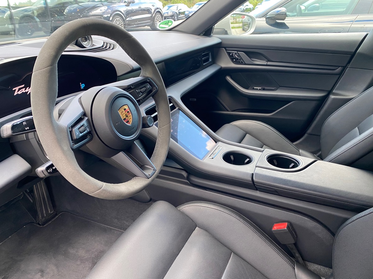Porsche Taycan Cross Turismo 4S 571ch Sport Chrono, Sièges ventilés, Bose, Camera 360..