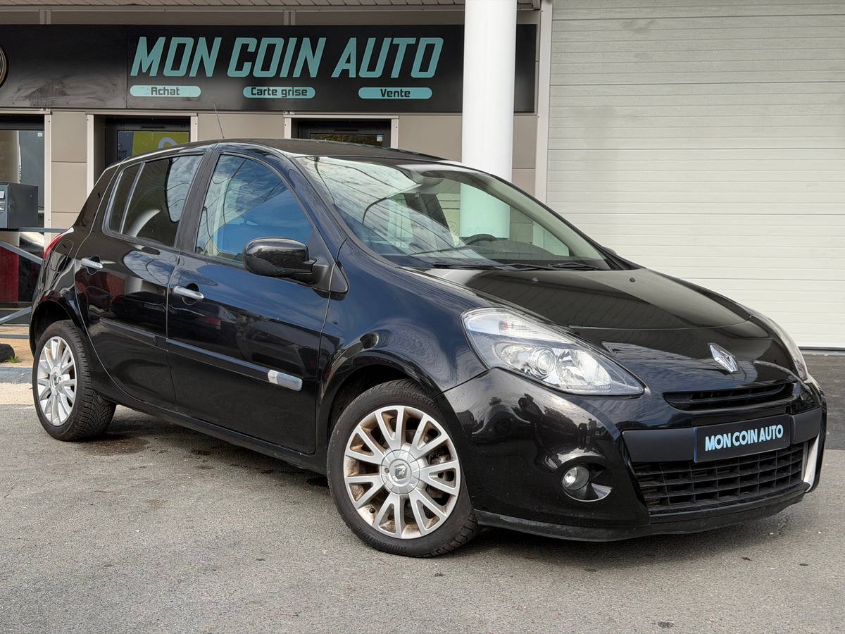 RENAULT Clio III 5 Portes 1.2 i 75 cv - Sièges chauffants - Suivi complet