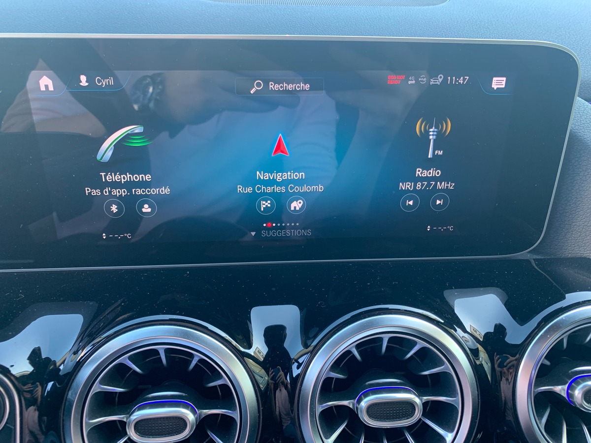 Mercedes-Benz Classe B 150 chevaux | Progressive Line | Siéges chauffants | Caméra recul | Attelage