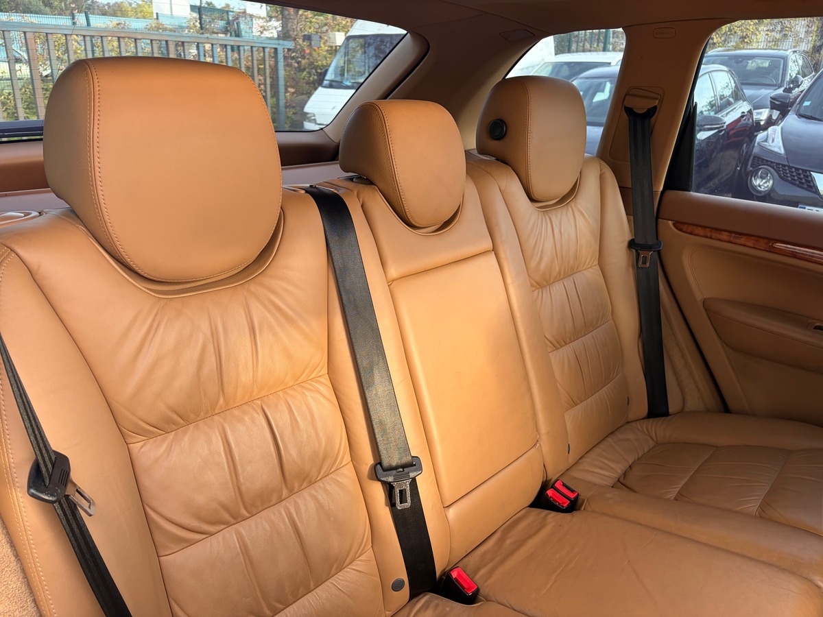 Porsche Cayenne 3.2 V6 250cv Boîte auto SIÈGE ÉLECTRIQUE - TOIT OUVRANT -  CLIMATISATION AUTOMATIQUE