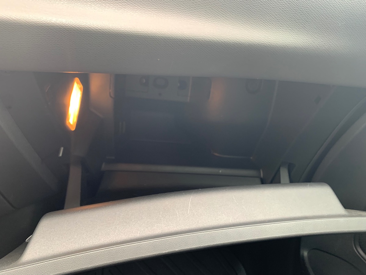 Citroën C4 Picasso FEEL | Mirror Screen | GPS Cartographique | Radar de station. AR & AV | Attelage.