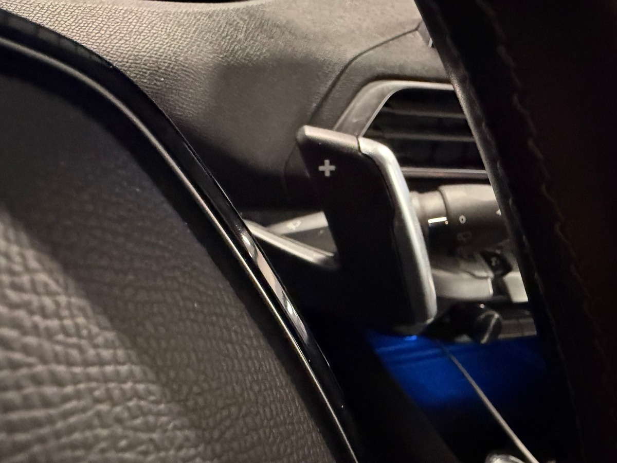 Peugeot 3008 1.5 hdi Allure Cock Pit / Hayon Electrique / Carplay Android / Caméra de Recul