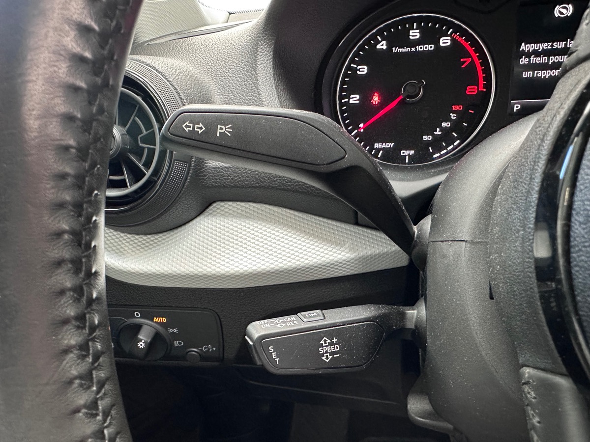 Audi Q2 1.0 TFSI (30 TFSI) 116cv DESIGN LUXE S TRONIC