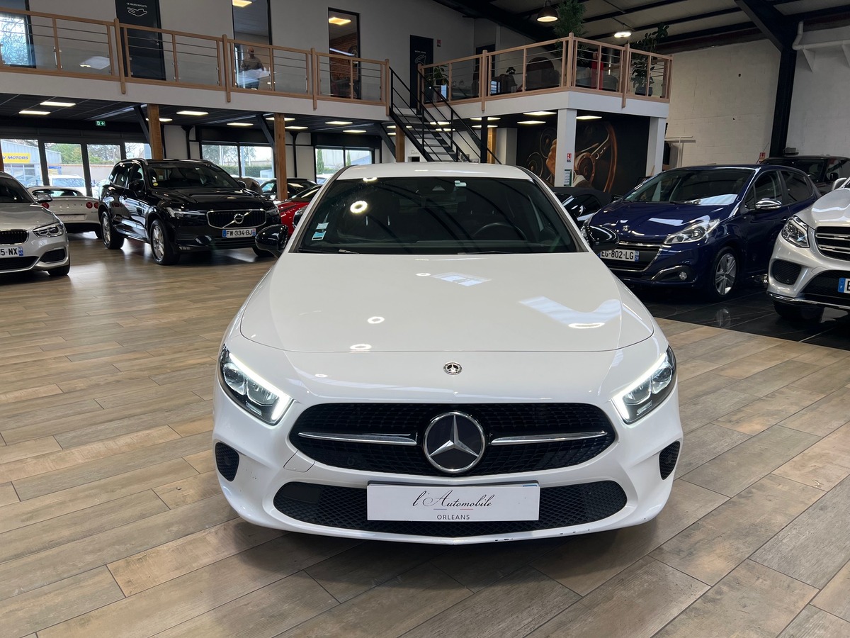 Mercedes-Benz Classe A IV 180 D 116 SENSATION PREMIUM PACK 7G-DCT