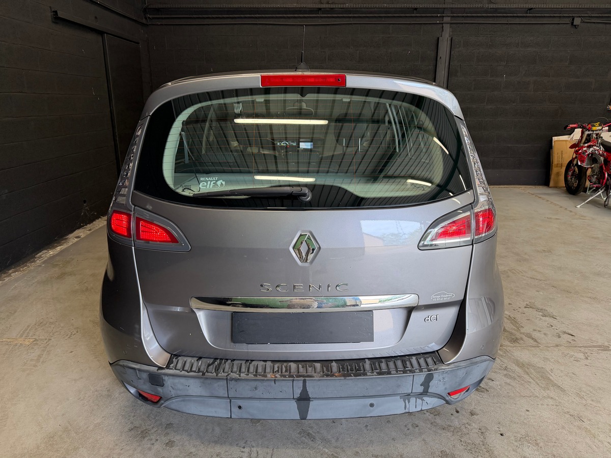 RENAULT Megane Scenic 1.9 dci EDC Bose 1ere Main / Kit distribution Ok