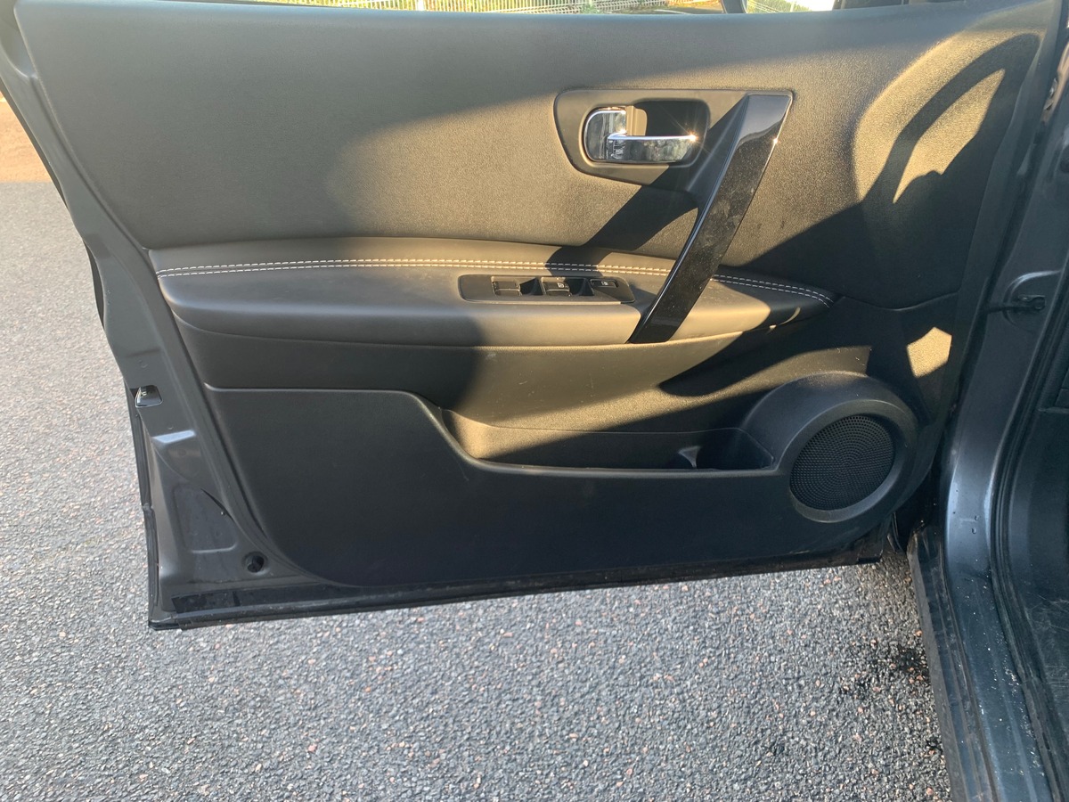 Nissan Qashqai+2 130 ch | 1.6 DCI | 7 Places | Toit Panoramique | GPS | Caméra de recul | Jantes 18'