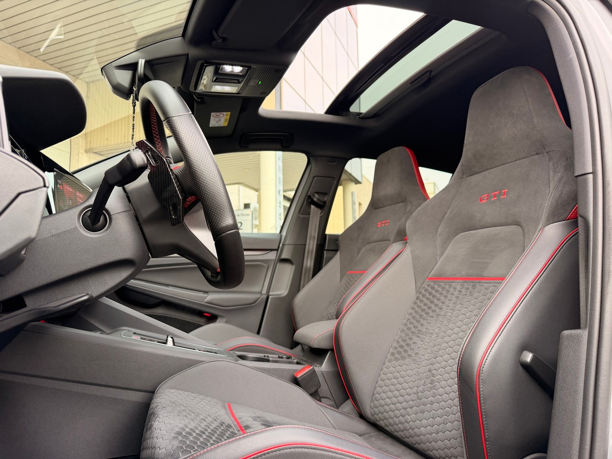 Volkswagen GOLF 8 GTI CLUBSPORT EDITION 45 - ligne Akra - Entretiens Volkswagen - Downpipe Miltek