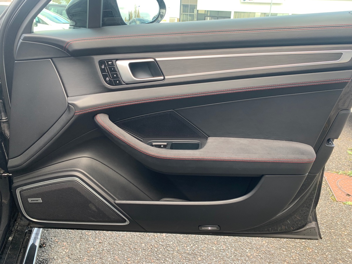 Porsche Panamera Sport Turismo GTS | V8 460 CH | BOSE | Toit panoramique | Garantie 1 AN AGIR *