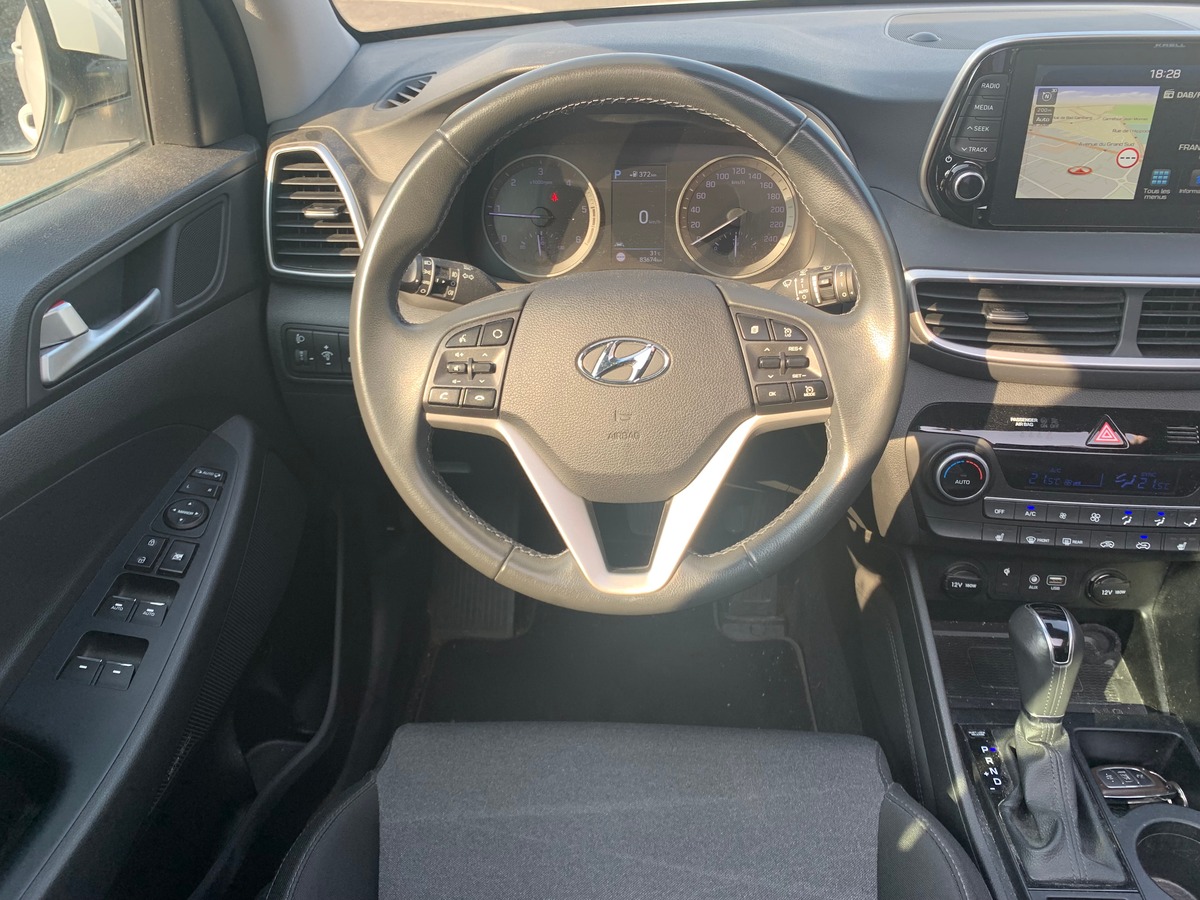 Hyundai Tucson 136 | Premium | Toit panoramique | Caméra recul | Siéges chauffants | Apple car Play