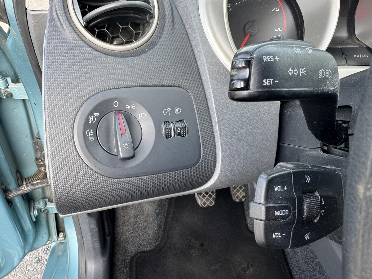 Seat Ibiza 1.4 85 Stylance / Style - Crochet d'attelage - Garantie