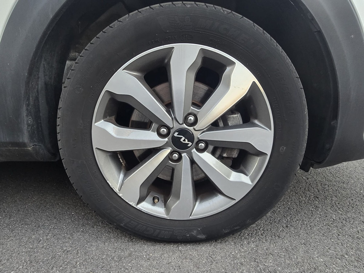 Kia Stonic 1.0 T-GDi 120ch MHEV Active DCT7 "18000km" Garantie KIA Janvier 2030