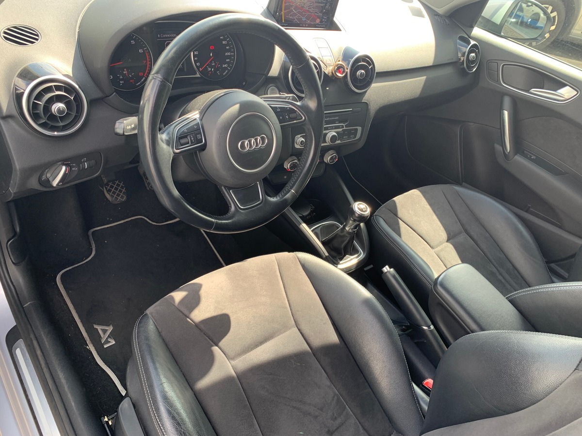 Audi A1 95 | Ultra | GPS | Régulateur de vitesse | Radar stationnement avant arriére | Climatisation