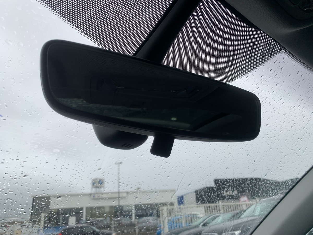 Audi Q2 115 ch | Sport | Toit ouvrant | Régulateur vitesse | Radar | Bluetooth | Coffre électrique