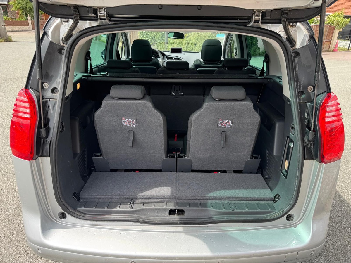 Peugeot 5008 1.6 hdi 110cv 7 places Allure - Garantie