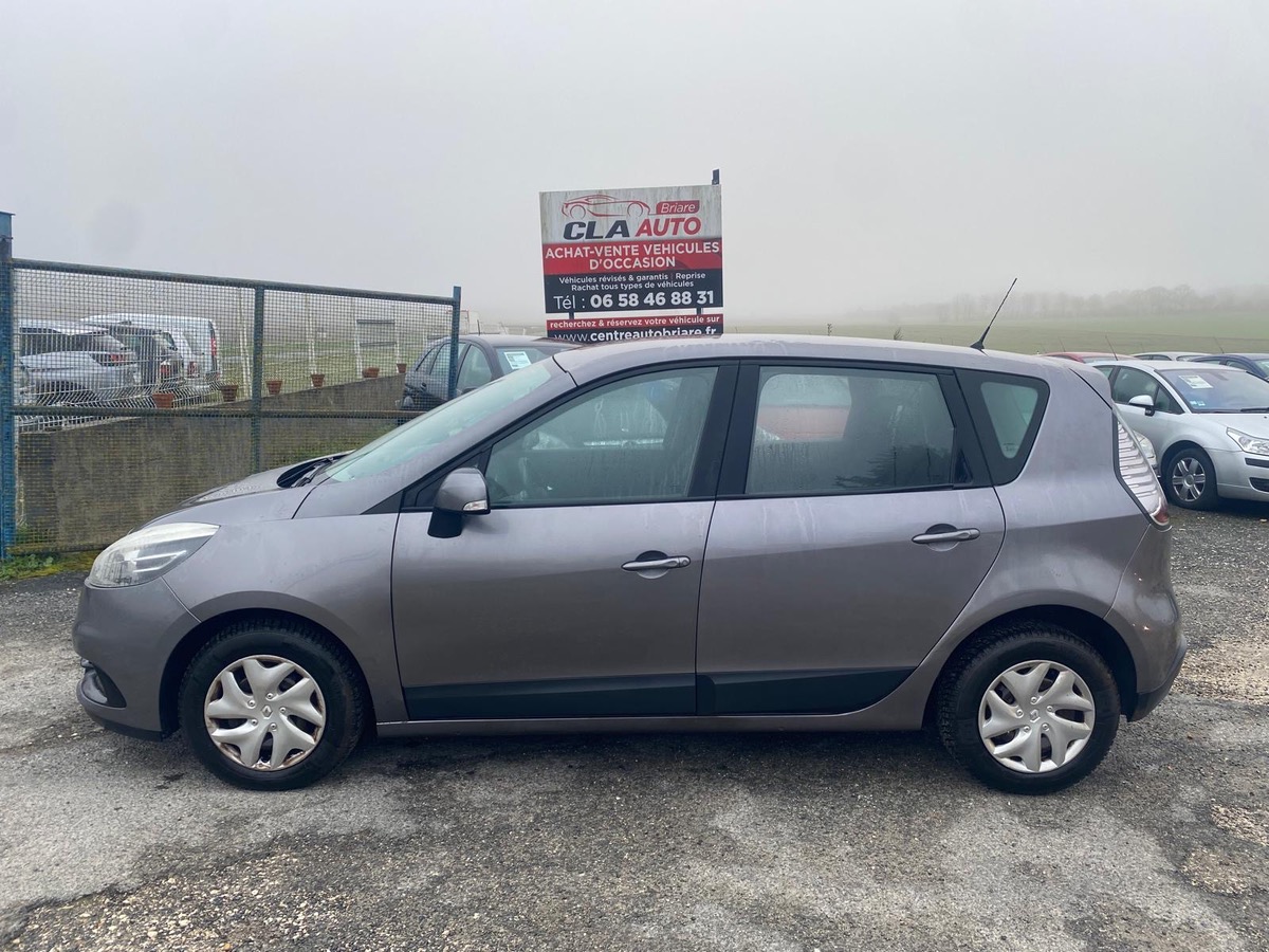 RENAULT Scenic III 1.5 dci 110cv 1ère main