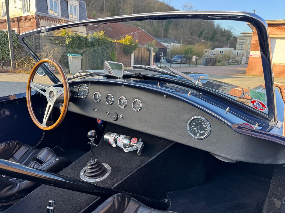 AC Cobra 289 FIA 6.4/390 Edelbrock 450cv - Restauré
