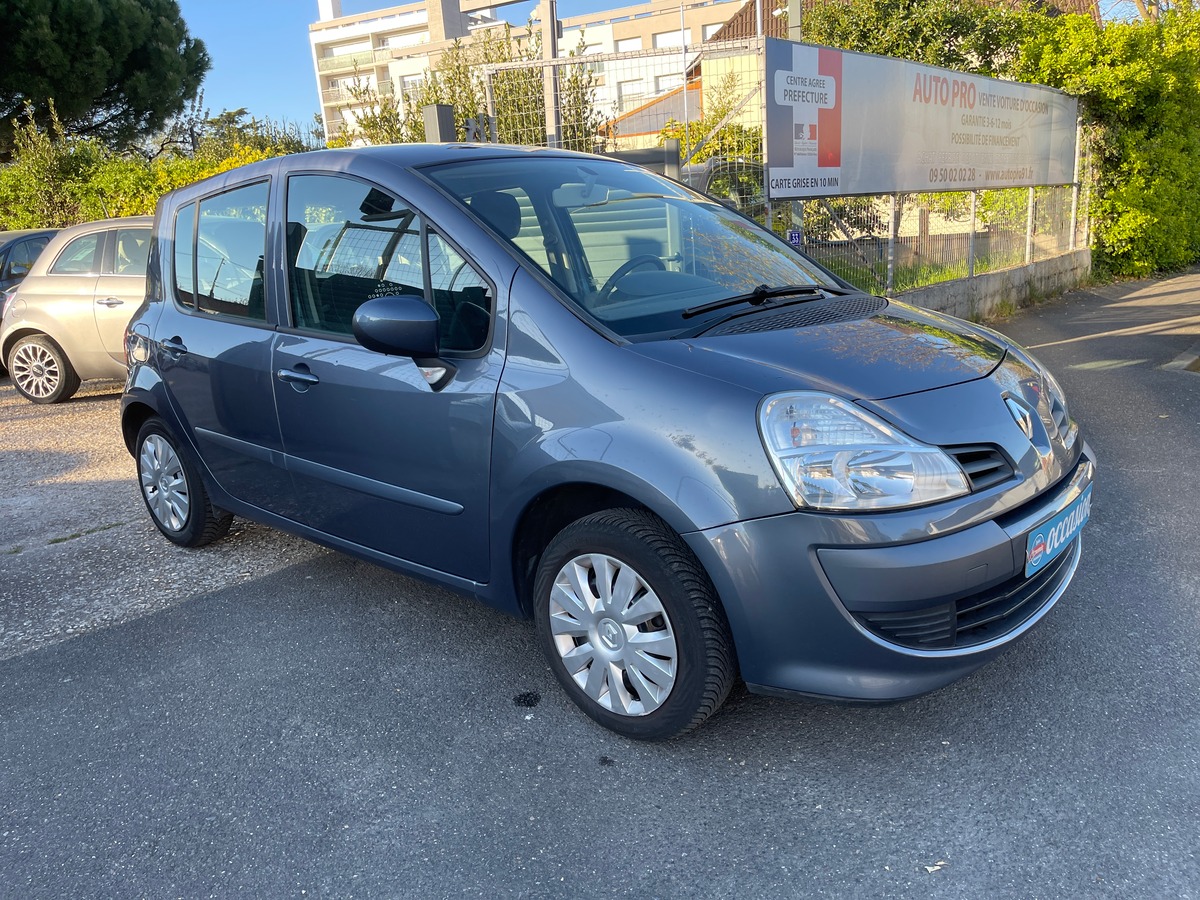 RENAULT Modus 1.2 16V 75 EXPRESSION 5P
