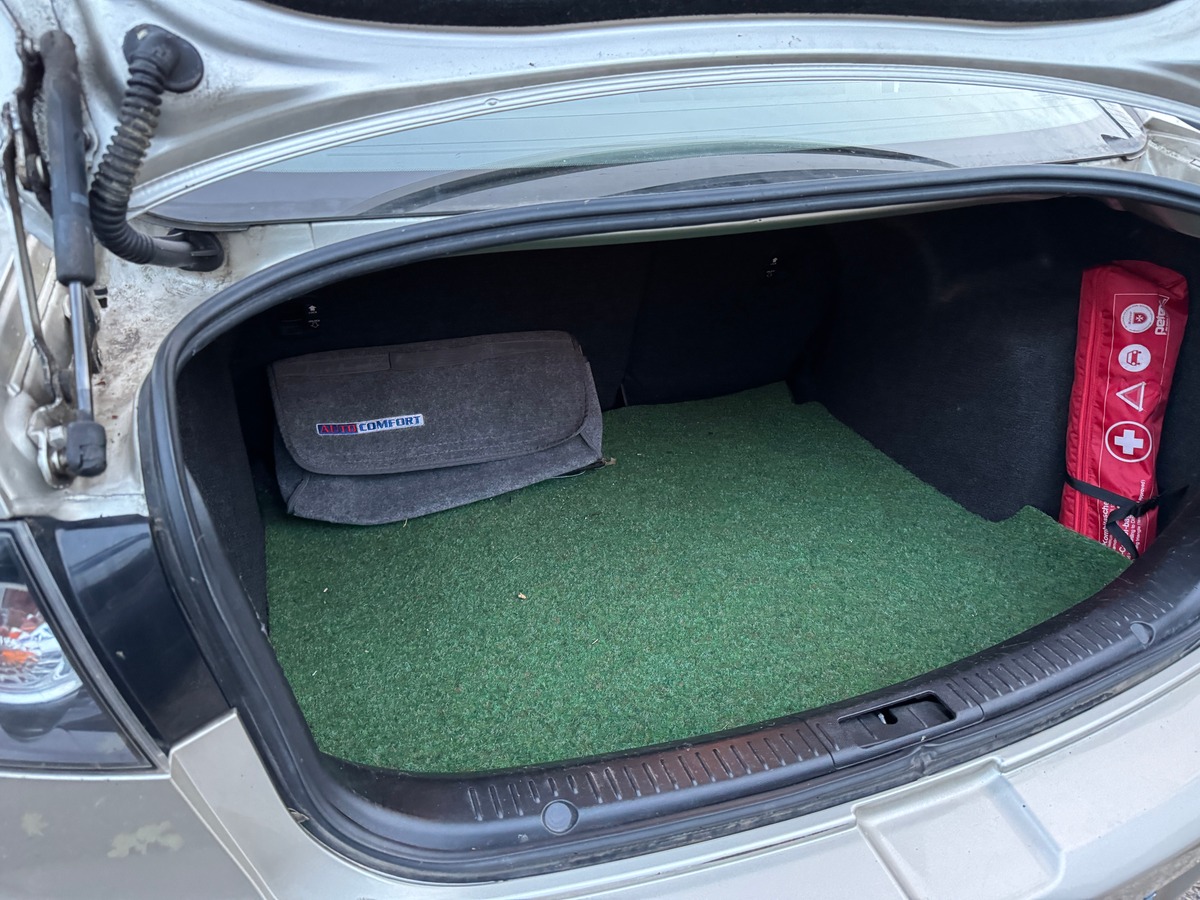 Mazda 3 1.6i ACTIVE