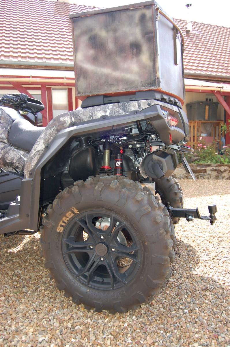 CF MOTO Quad Agricole