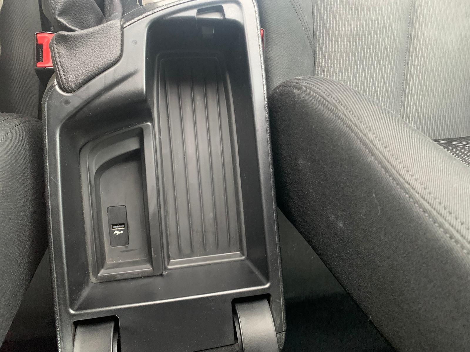 Bmw Série 1 95 ch | Lounge | Radar de stationnement arriére | Bluetooth | Régulateur de vitesse