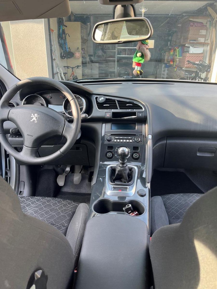 Peugeot 3008 115 ch | Active | Bluetooth | Régulateur de vitesse | Préparation Isofix | Radar recul
