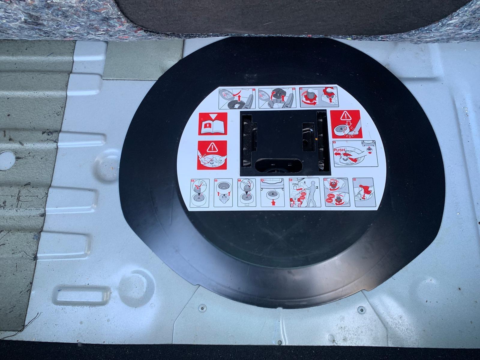 RENAULT Clio IV 75 chevaux | Limited | Caméra de recul | GPS | Bluetooth | Régulateur de vitesse