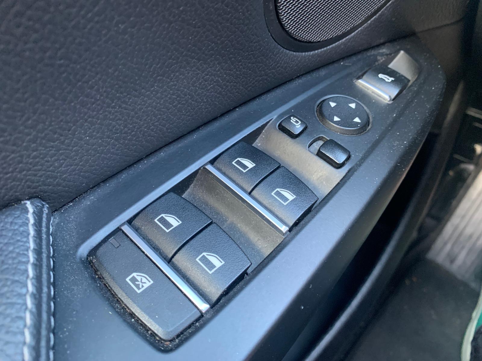 Bmw X3 150 ch | Lounge plus | Toit ouvrant panoramique | Caméra de recul | Régulateur de vitesse