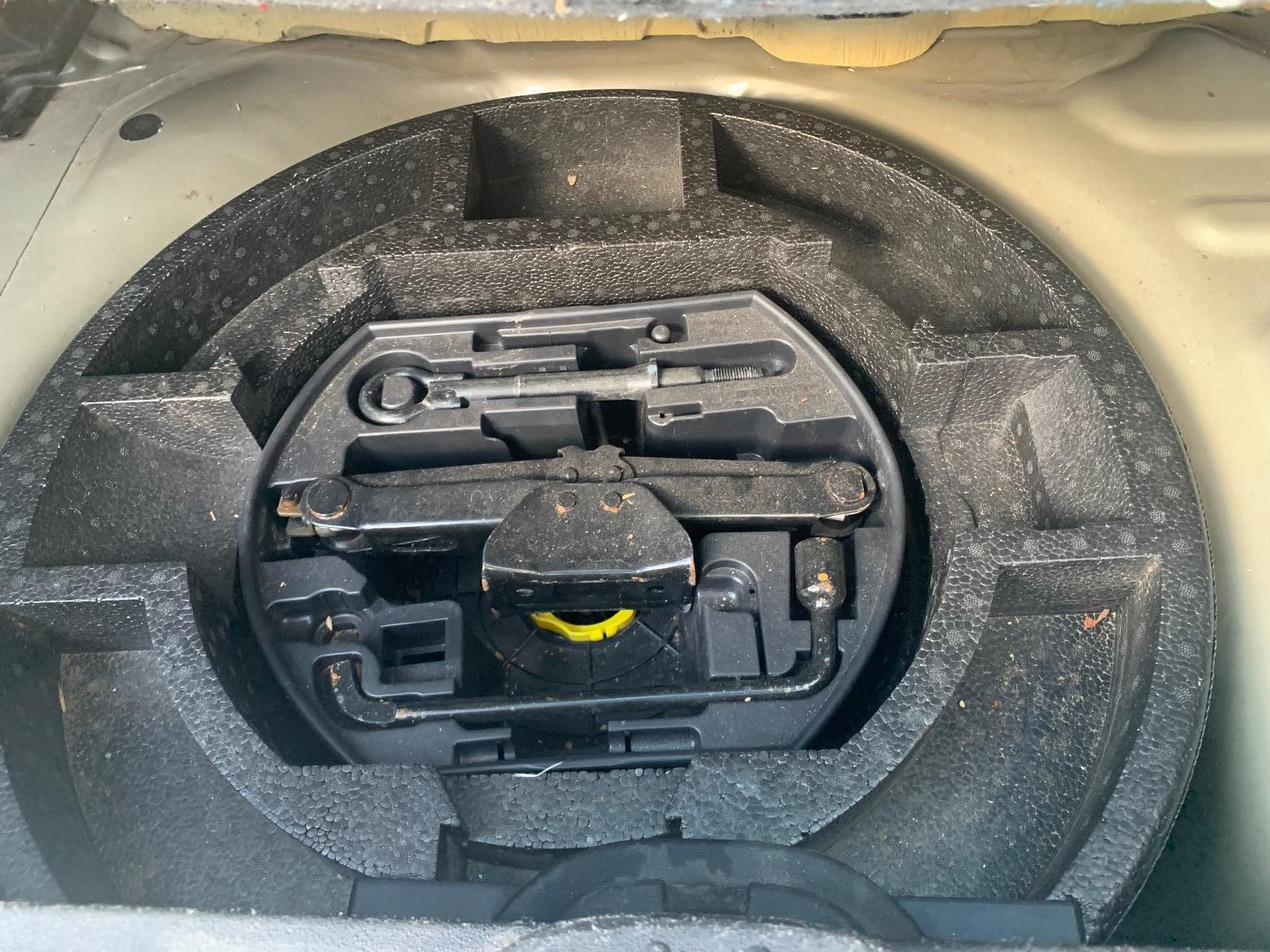 Citroën C3 Picasso 90 chevaux | Régulateur de vitesse | Climatisation | Attelage | Radar arriére