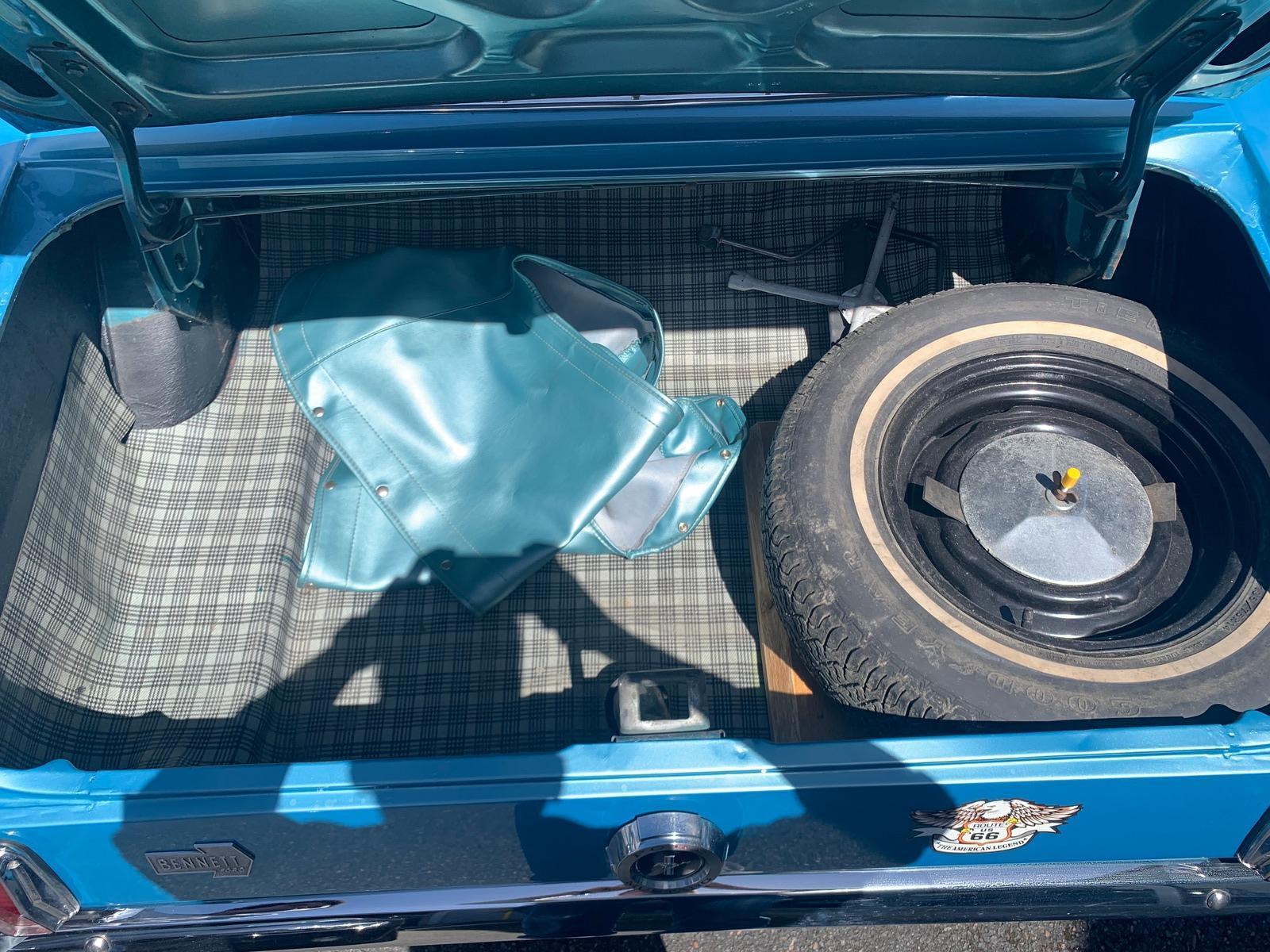 Ford Mustang V8 | Convertible | Cabriolet | Boîte de vitesse manuelle