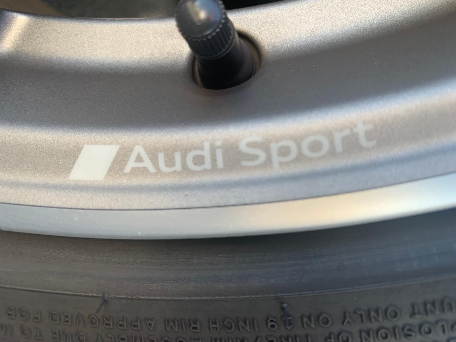 Audi Q3 150 ch | S line | Toit ouvrant | Caméra de recul | Apple car play | Attelage | Régulateur